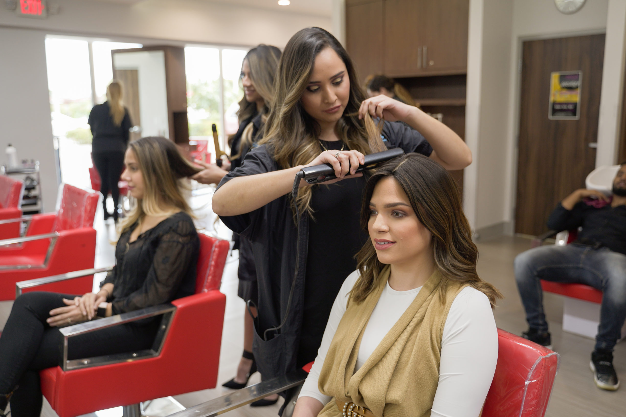 Cosmetology & Beauty School in Miami, FL